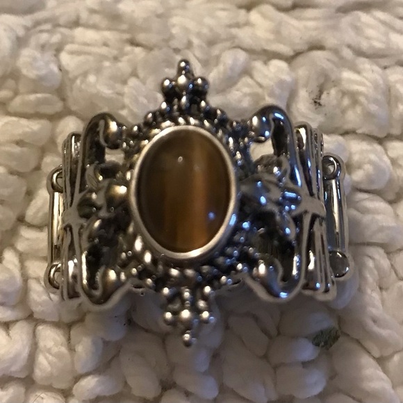 Set of 7 Beautiful Stretch Rings - Picture 5 of 8